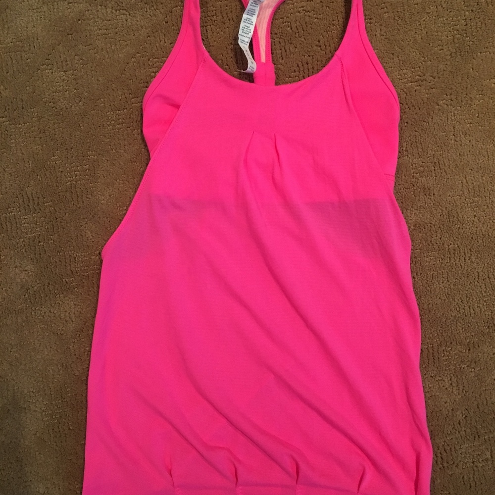 Lululemon pink tank top size 2